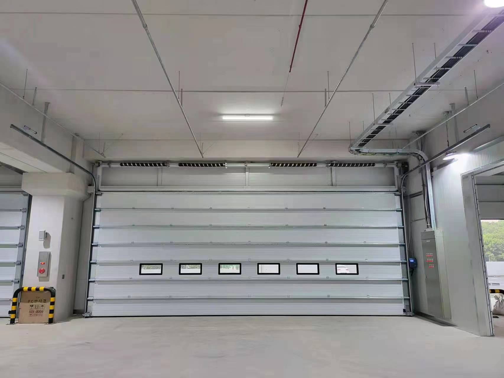 Mengapa Pintu Sectional Dapat Memecahkan Lebih Dari Sekadar Masalah Akses?